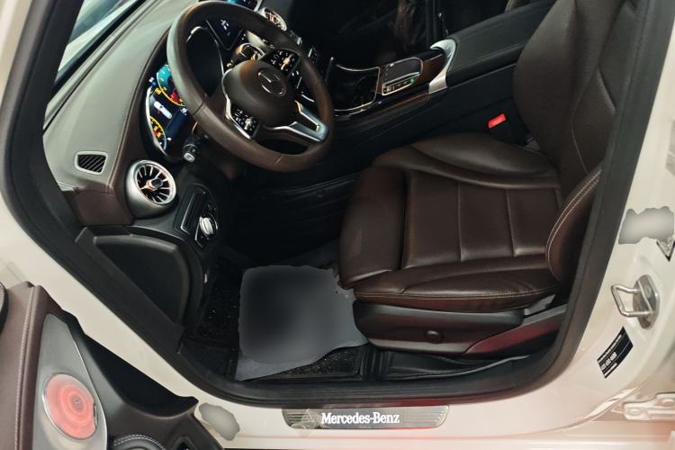 Used Mercedes-Benz GLC 2020 Facelift GLC 260 L 4MATIC Luxury Edition
