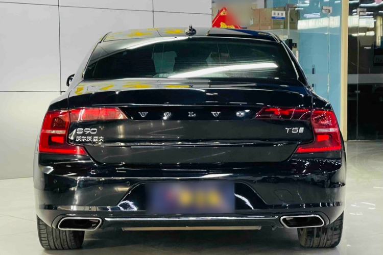 Used Volvo S90 2019 T5 Zhiyuan Edition
