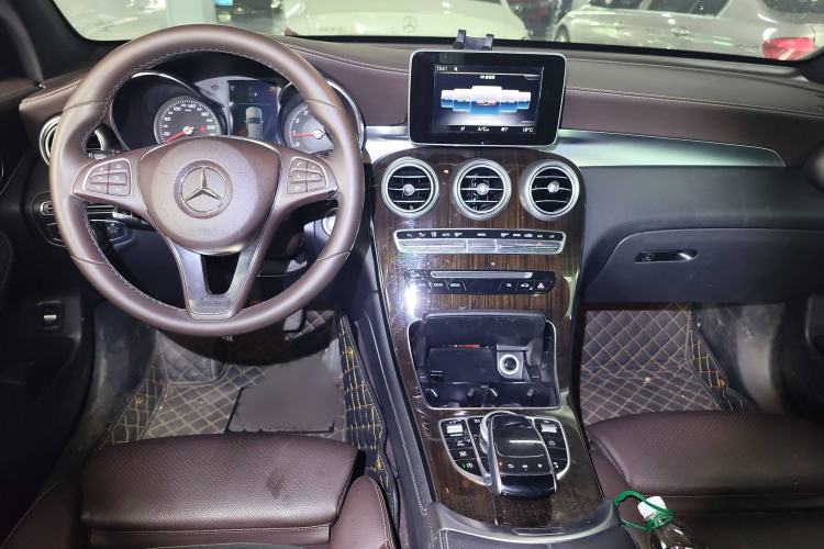 Used Mercedes-Benz GLC 2018 GLC 260 4MATIC Dynamic Edition
