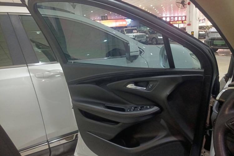 Used Buick Envision 2016 20T Two-Wheel Drive Leading Version
