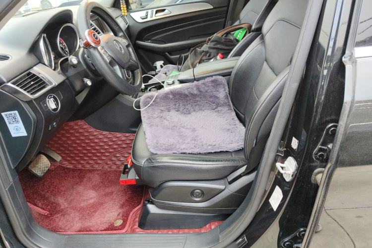 Used Mercedes-Benz M-Class 2014 ML 320 4MATIC
