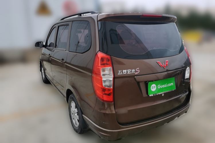 Used Wuling Hongguang 2015 1.5L S Base Model China IV
