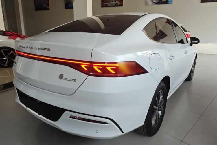 Used BYD Qin PLUS 2024 HONOR Edition DM-i 55KM Leading Model
