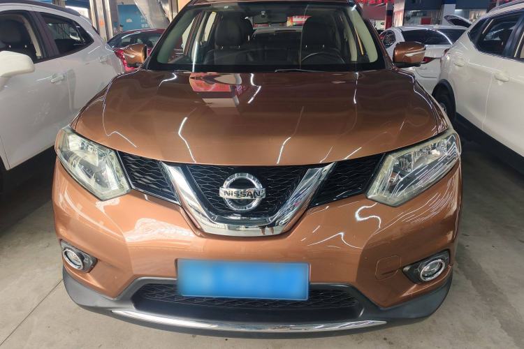 Used Nissan X-Trail 2015 2.0L CVT Comfort MAX Edition 2WD
