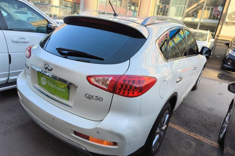 Used Infiniti QX50 2015 2.5L Enjoyment Edition
