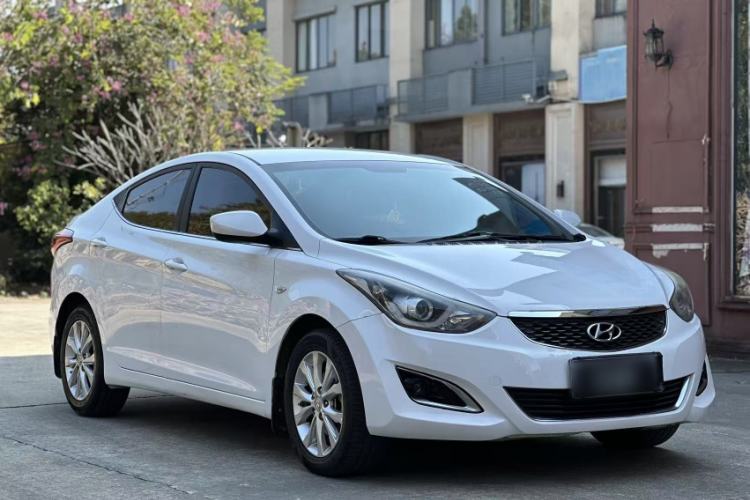 Used Hyundai Elantra 2016 1.6L Automatic Smart Version