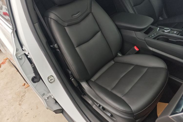 Used Cadillac XT5 2023 2.0T Two-Wheel-Drive Fashion Edition
