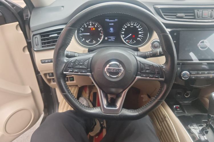 Used Nissan X-Trail 2019 2.0L CVT Smart Connect Comfort Edition 2WD