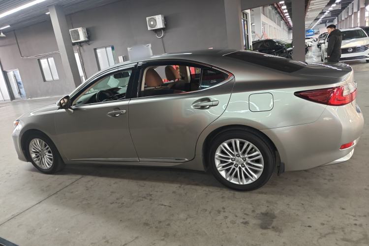 Used Lexus ES 2015 250 Elegant Edition

