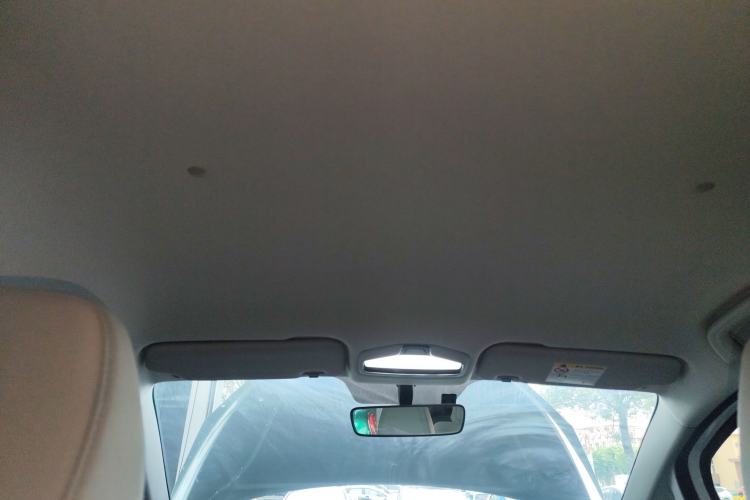 Used Geometry E Firefly 2024 301km Flowing Light
