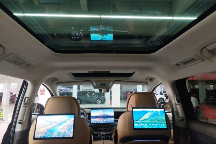 Used Denza D9 2022 DM-i 970 Four-Wheel Drive Flagship Model