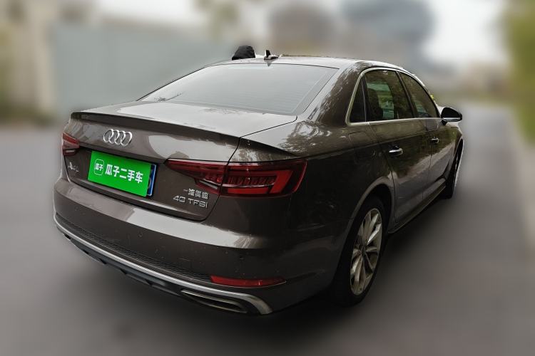 Used Audi A4L 2019 40 TFSI Fashion Edition China VI Emission Standard