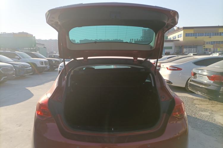 Used Buick GT 2014 XT 1.6L Automatic Fashion Edition
