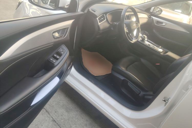 Used Roewe i6 MAX New Energy 2021 EV 500 Skyroof Deluxe Edition
