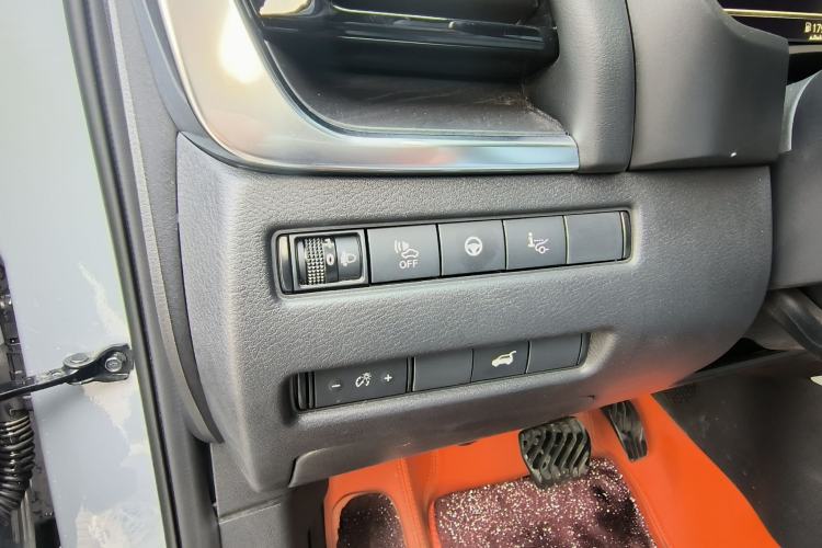 Used Nissan X-Trail 2023 e-POWER Ultra-Hybrid Dual-Motor All-Wheel-Drive Supreme Edition
