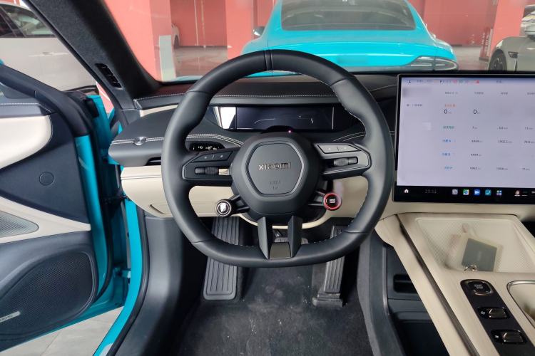 Used  SU7 2024 Rear-Drive Ultra-Long Range Advanced Pro-Level Intelligent Driving Version
