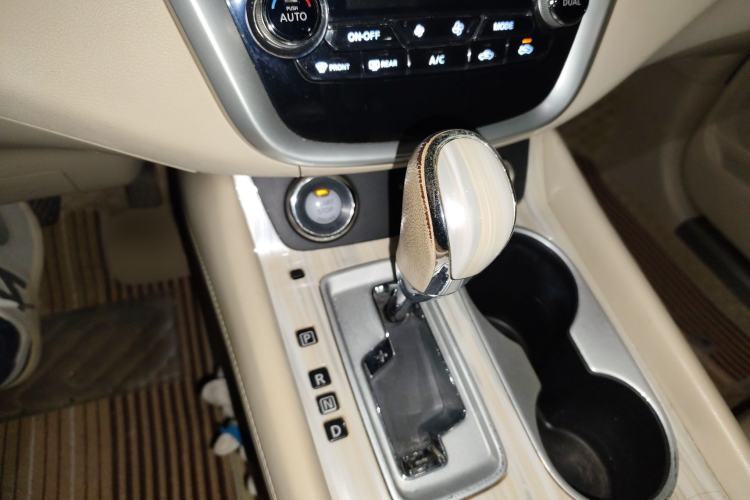 Used Nissan Murano 2017 2.5L XL Two-Wheel Drive Smart Edition
