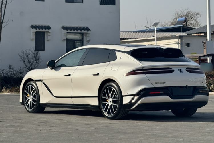 Used Denza Z9GT 2024 1100 Four-Wheel Drive Max Edition