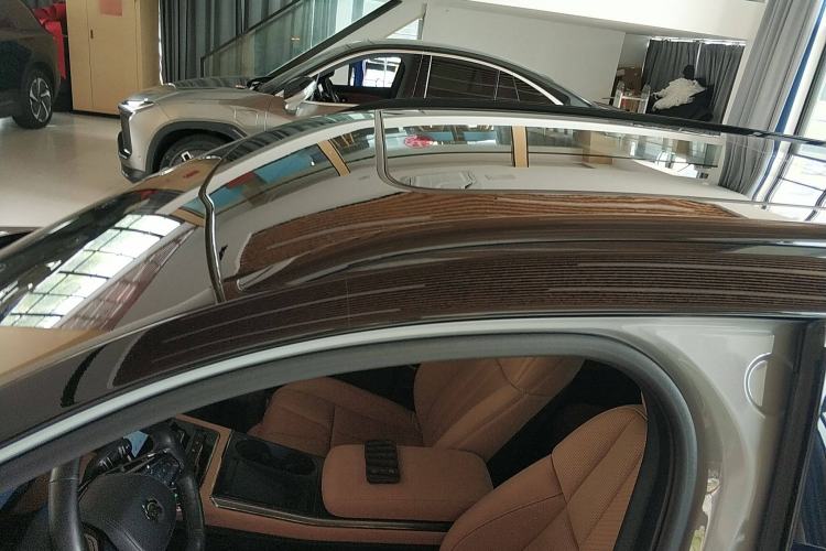 Used Nio ES8 2020 415 km Range 6-Seater Version