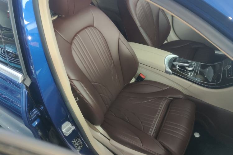 Used Mercedes-Benz C-Class 2015 Facelift C 180 L
