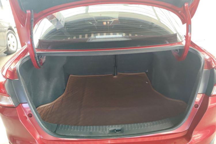 Used Nissan Lannia 2019 1.6L CVT Smart Connect Smart Cool Version China VI Standard
