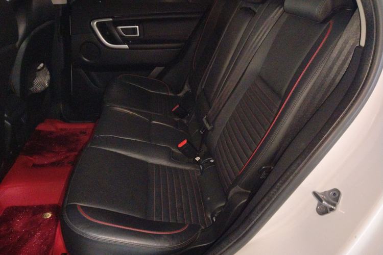 Used Land Rover Discovery Sport 2019 240 PS SE Dynamic Version China V Standard
