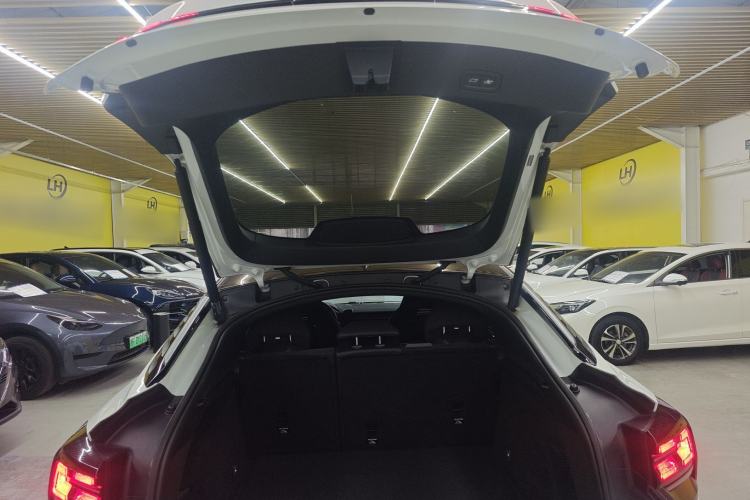 Used Lynk & Co 05 2020 2.0TD Four-Wheel Drive HypeHalo
