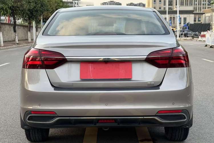 Used Geely Auto Emgrand 2019 Leading Edition 1.5L CVT Luxury Model China VI Standard
