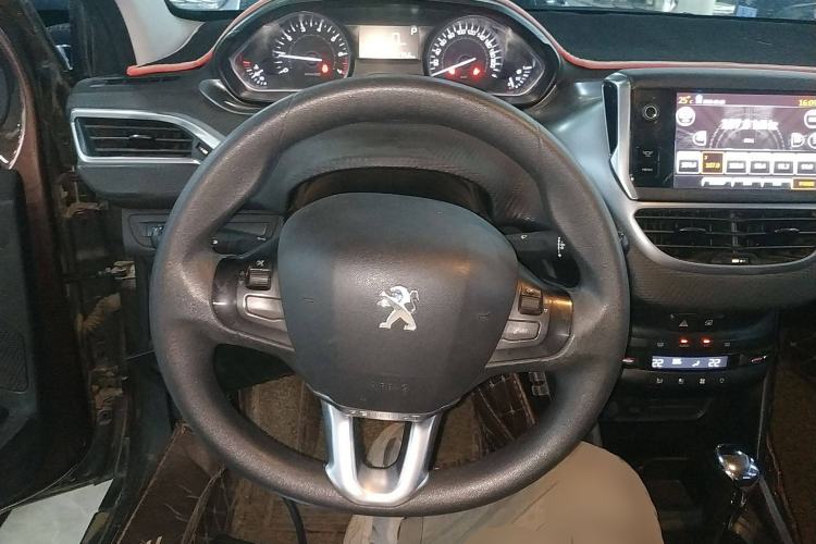 Used Peugeot 2008 2016 230THP Automatic Fashion Edition
