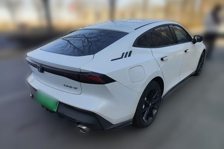 Used Changan UNI-V iDD 2023 Zhidian iDD 1.5T 113km Smart & Fun Version (Rapid Edition)
