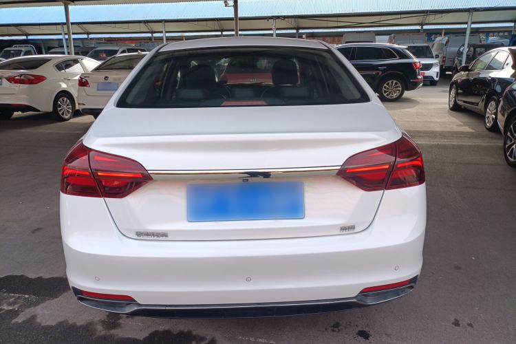 Used Geely Auto Emgrand 2019 Leading Edition 1.5L Manual Luxury Model China VI Standard
