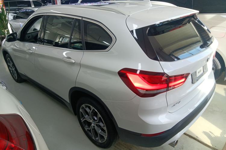 Used BMW X1 2021 Restyled sDrive25Li Leading Edition
