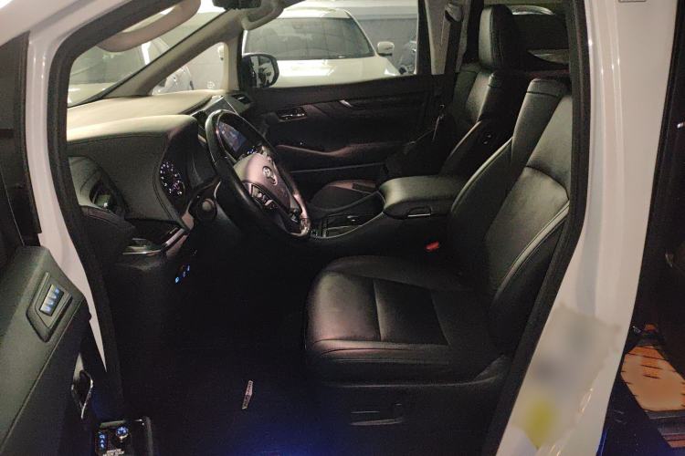 Used Toyota Vellfire 2020 Dual-Engine 2.5L HV Luxury Edition
