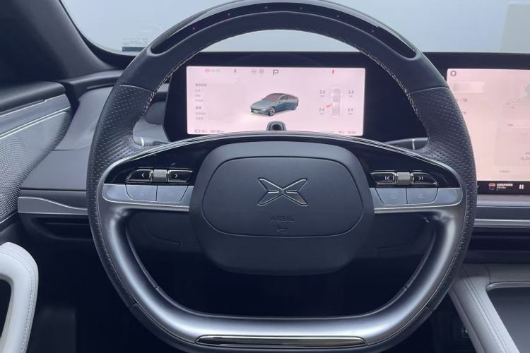 Used XPeng P7 2023 P7i 702 Pro