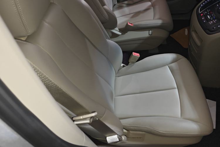 Used Buick GL8 2017 25S Comfort Version China V Standard