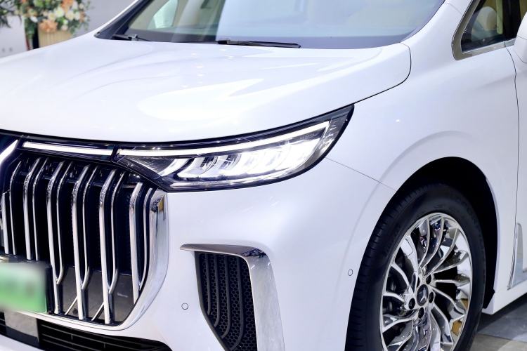 Used VOYAH Dream 2024 PHEV Ultra-Long Range Flagship Edition