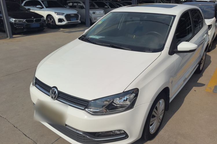 Used Volkswagen Polo 2016 1.6L Automatic Comfort Model
