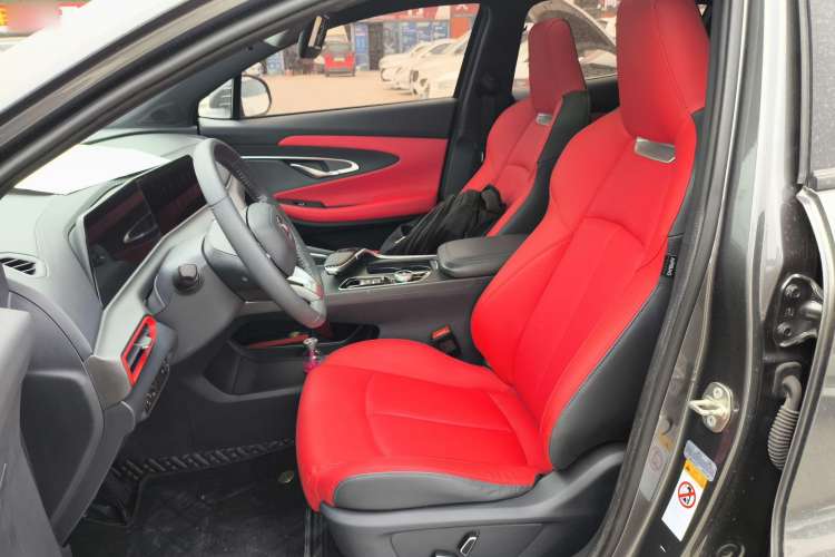 Used Changan UNI-T 2020 1.5T Prestige Version
