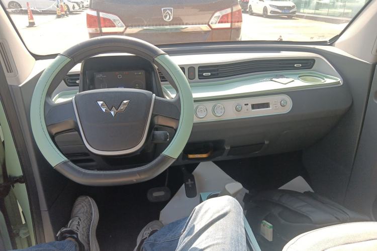 Used Wuling Hongguang MINIEV 2021 Macaron Premium Model – Lithium-NMC