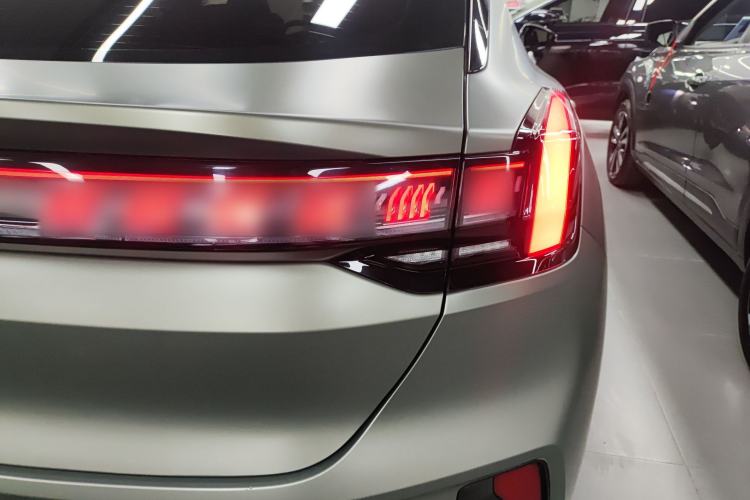 Used Zeekr 001 2024 ME Edition 100 kWh All-Wheel Drive
