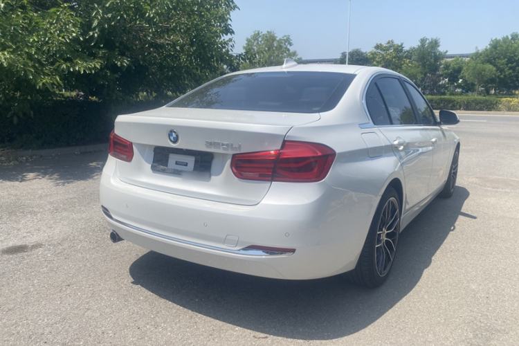 Used BMW 3 Series 2016 316Li Fashion Model
