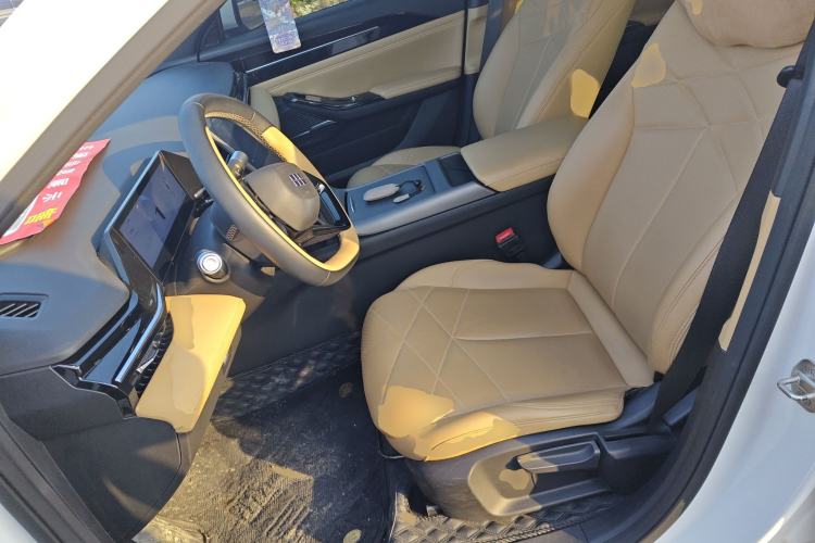 Used  L6 2023 60km PLUS