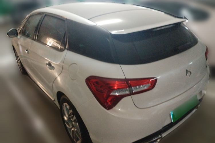 Used  5 2014 1.6T Elegant Version THP160