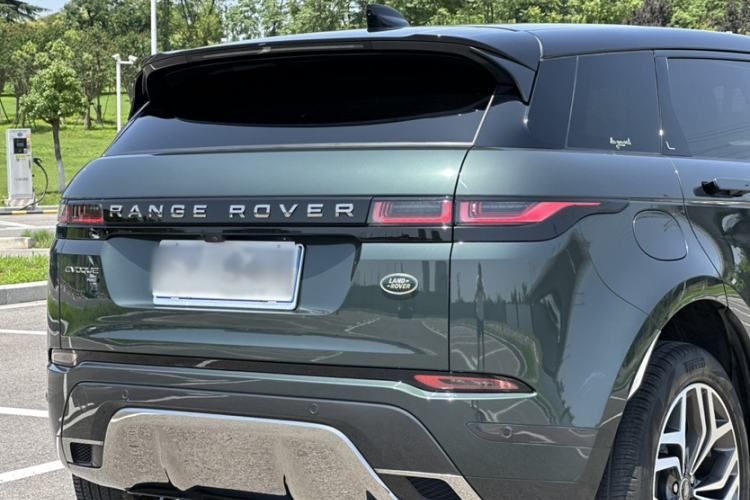 Used Land Rover Range Rover Evoque 2021 Range Rover Velar L 249PS R-Dynamic First Edition
