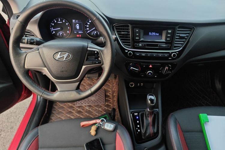 Used Hyundai Verna 2016 1.4L Automatic Cool Edition GLS