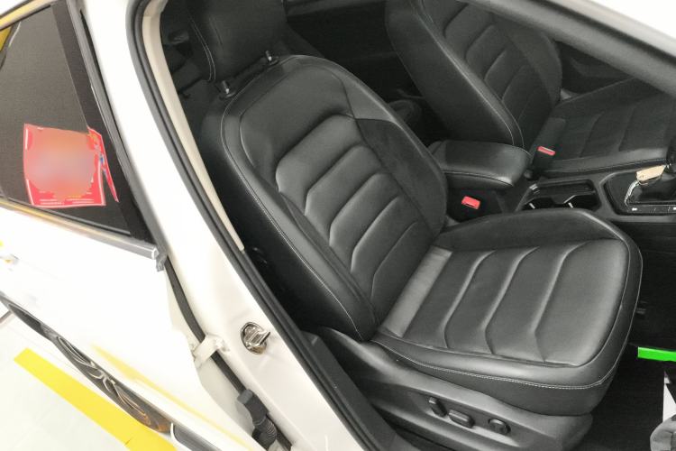 Used Volkswagen Tiguan L 2018 330TSI Automatic Two-Wheel Drive Luxury Edition
