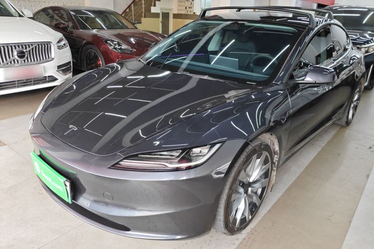 Used Tesla Model 3 2023 Long-Range All-Wheel-Drive Version