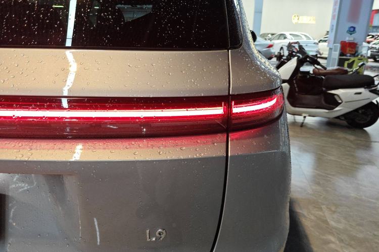 Used Li Auto L9 2022 Max model
