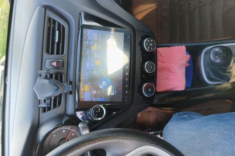 Used Kia K2 2015 Sedan 1.4L MT GLS
