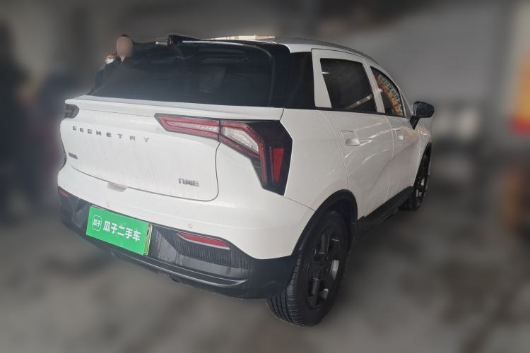 Used Geometry E Firefly 2022 401 km Linglong Tiger 4 Seats
